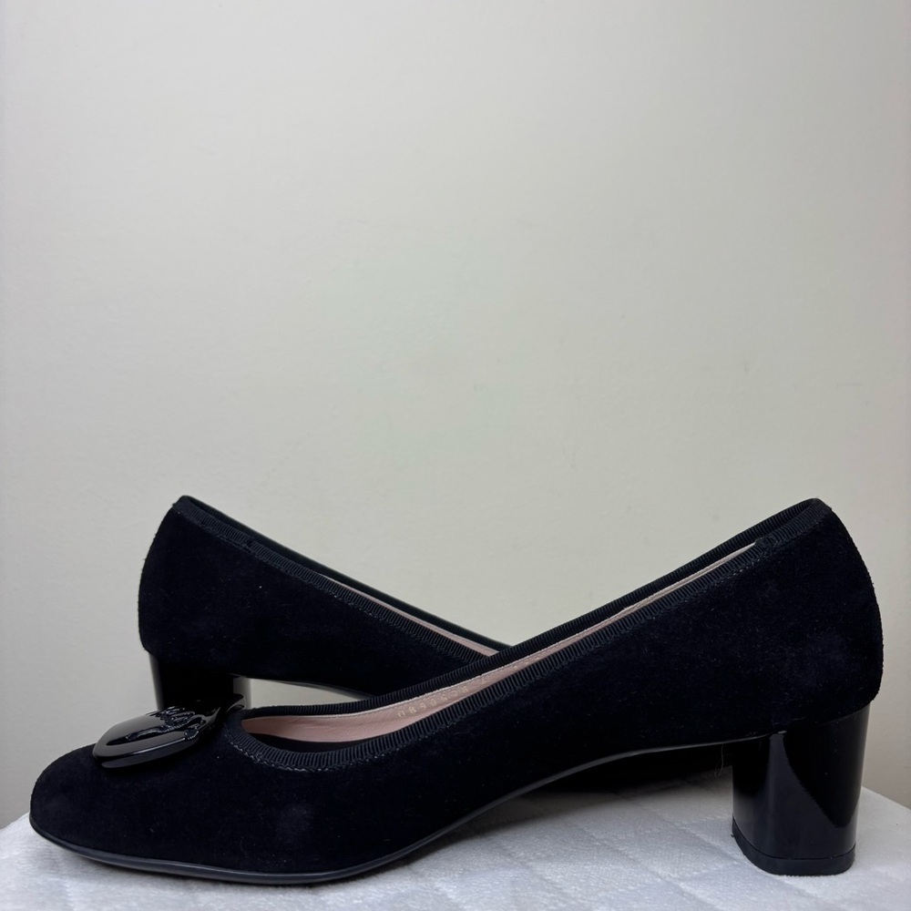 Salvatore Ferragamo Black Suede Calf Heels Size 8.5 - Picture 8 of 10